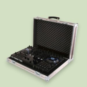 Кейс для DJ контролера Traktor Kontrol S4